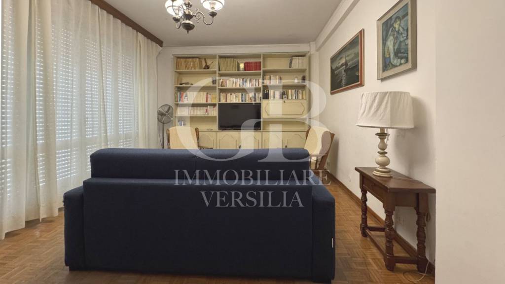 appartamento in vendita a Camaiore in zona Lido di Camaiore