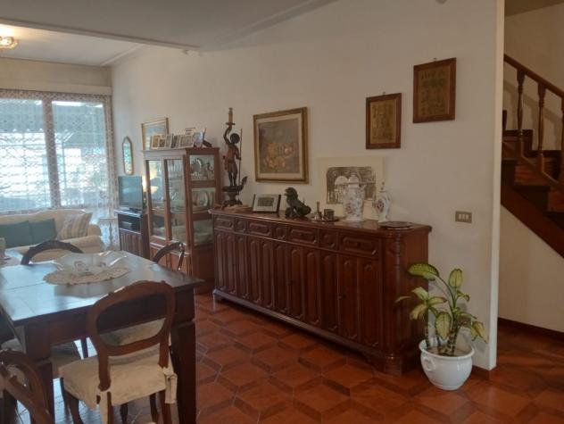 appartamento in vendita a Camaiore in zona Lido di Camaiore