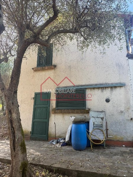 casa indipendente in vendita a Camaiore