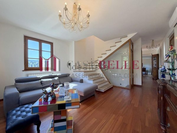 casa indipendente in vendita a Camaiore in zona Nocchi