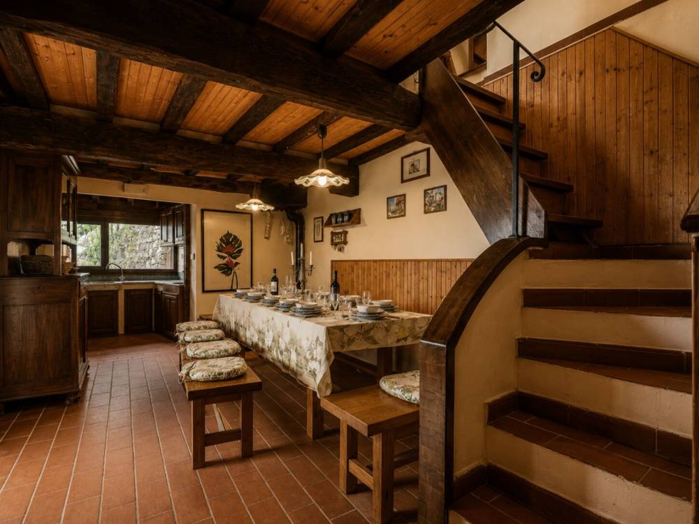 casa indipendente in vendita a Camaiore in zona Greppolungo