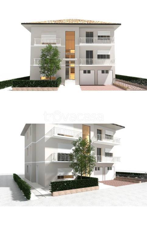 appartamento in vendita a Camaiore in zona Lido di Camaiore