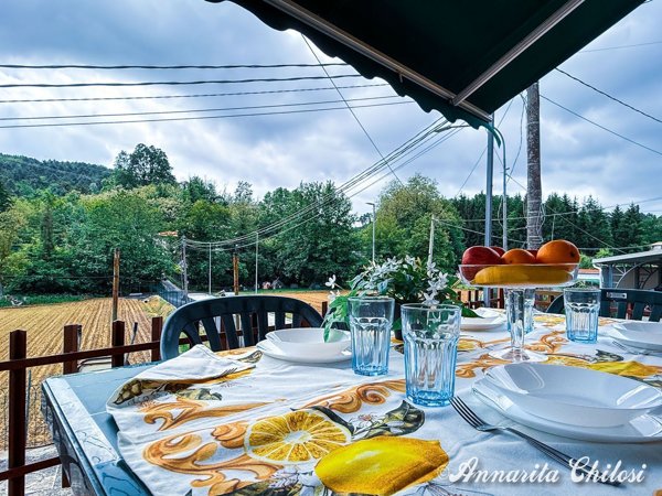 casa indipendente in vendita a Camaiore