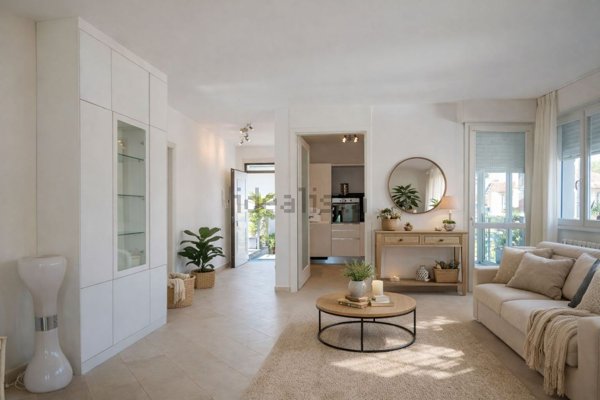 casa indipendente in vendita a Camaiore in zona Lido di Camaiore