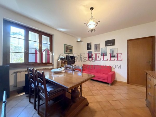 casa indipendente in vendita a Camaiore in zona Capezzano Pianore