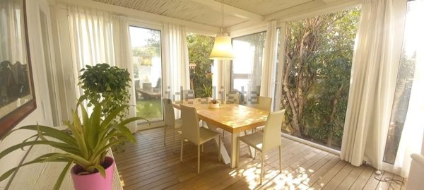 casa indipendente in vendita a Camaiore