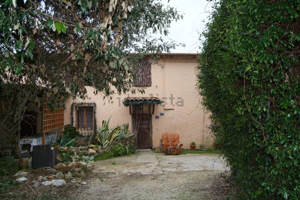 casa indipendente in vendita a Camaiore