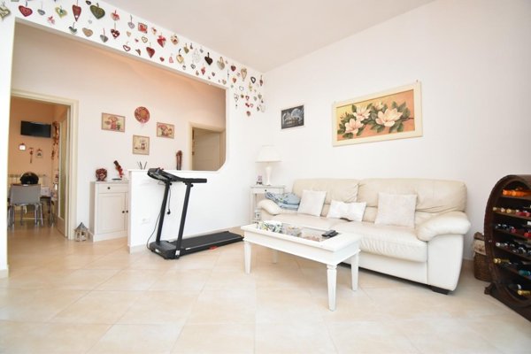 appartamento in vendita a Camaiore in zona Lido di Camaiore