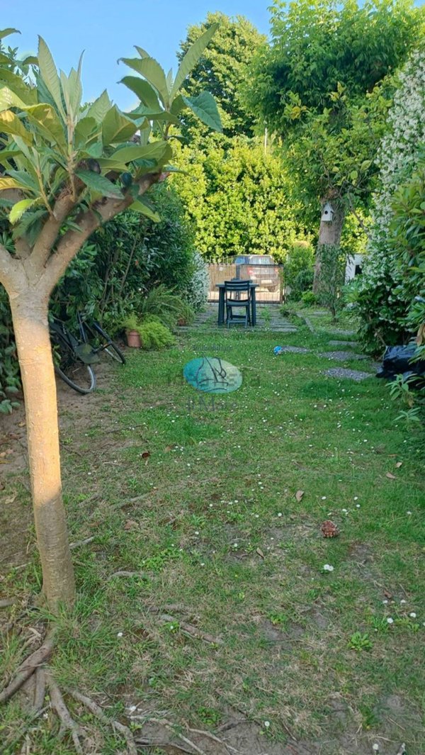casa indipendente in vendita a Camaiore in zona Lido di Camaiore