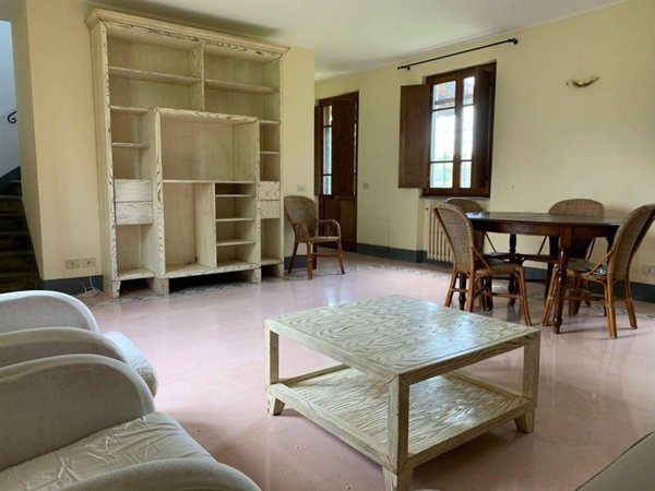 casa indipendente in vendita a Camaiore in zona Lido di Camaiore