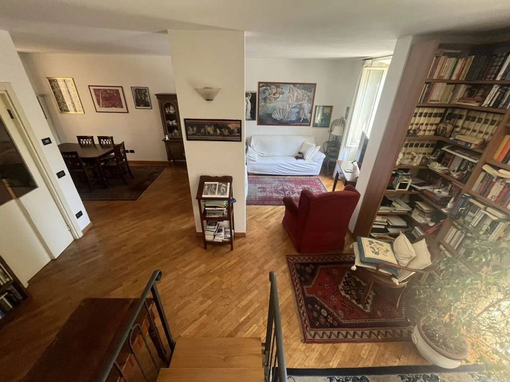 appartamento in vendita a Camaiore in zona Lido di Camaiore