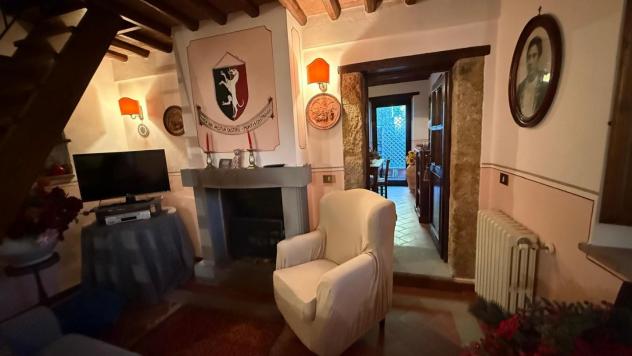 casa indipendente in vendita a Camaiore in zona Metato