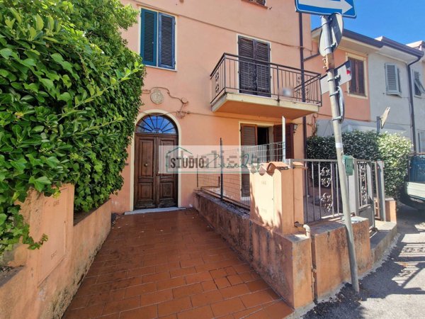 appartamento in vendita a Camaiore