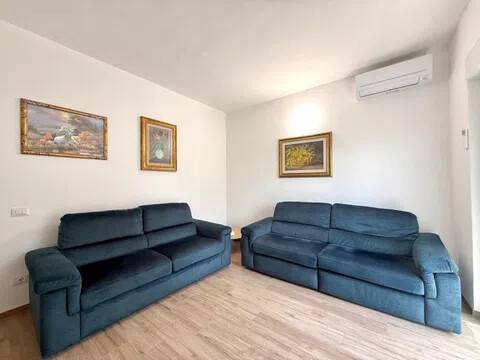 appartamento in vendita a Camaiore in zona Lido di Camaiore