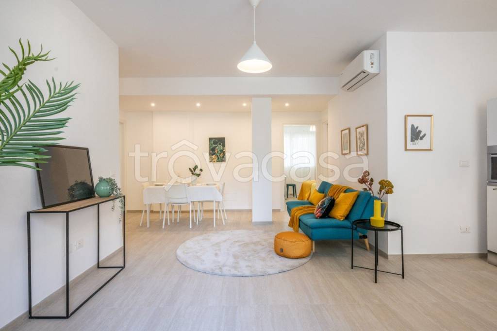 appartamento in vendita a Camaiore in zona Lido di Camaiore