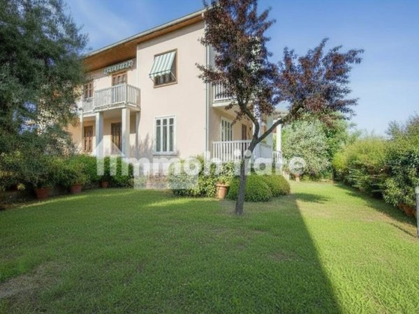 appartamento in vendita a Camaiore