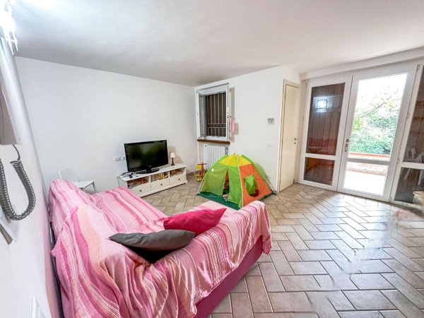 casa indipendente in vendita a Camaiore