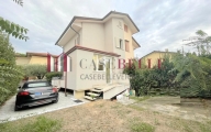 casa indipendente in vendita a Camaiore in zona Secco