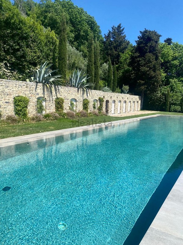 casa indipendente in vendita a Camaiore in zona Lido di Camaiore