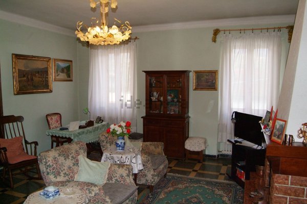 appartamento in vendita a Camaiore in zona Pieve di Camaiore