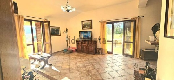 appartamento in vendita a Camaiore in zona Pieve di Camaiore