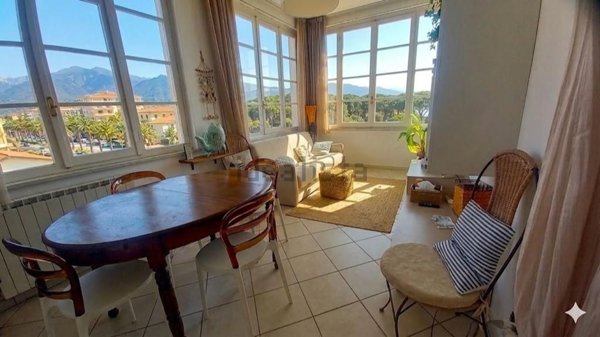 appartamento in vendita a Camaiore in zona Lido di Camaiore