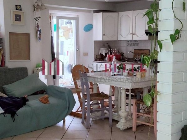 casa indipendente in vendita a Camaiore in zona Nocchi