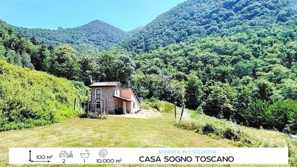 casa indipendente in vendita a Camaiore