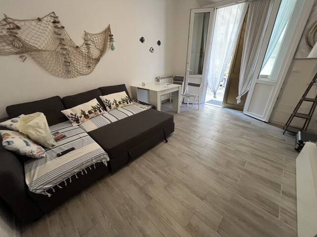 appartamento in vendita a Camaiore in zona Lido di Camaiore