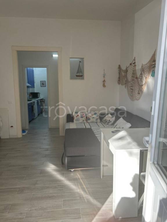 casa indipendente in vendita a Camaiore in zona Lido di Camaiore