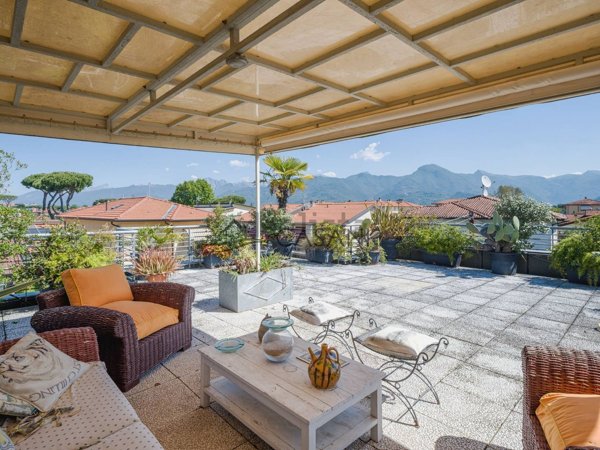 appartamento in vendita a Camaiore