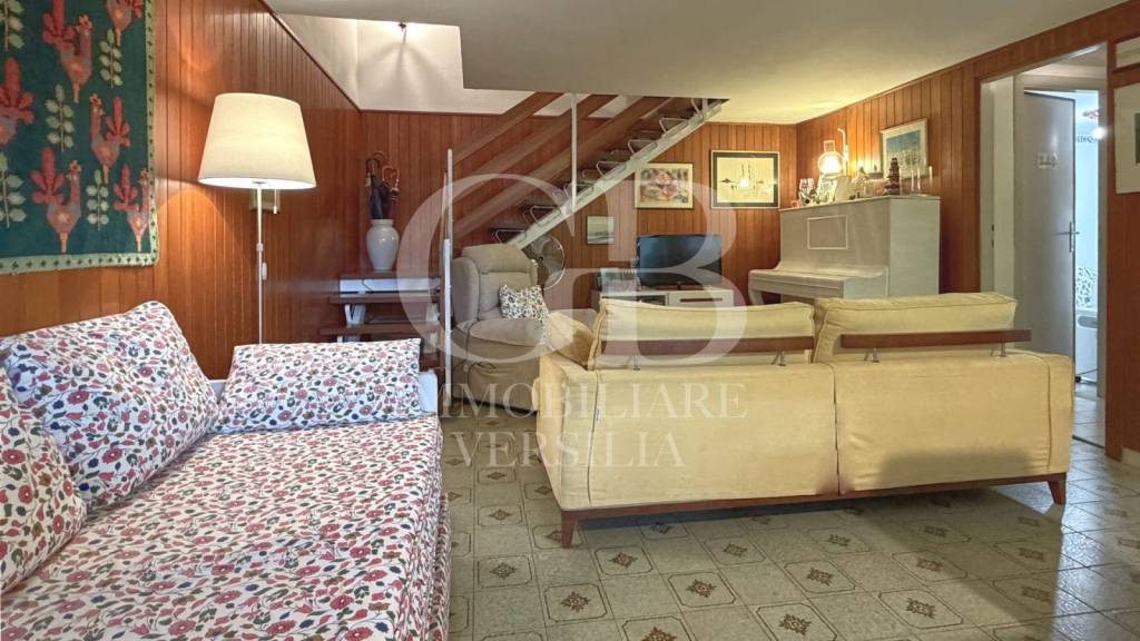 appartamento in vendita a Camaiore in zona Lido di Camaiore