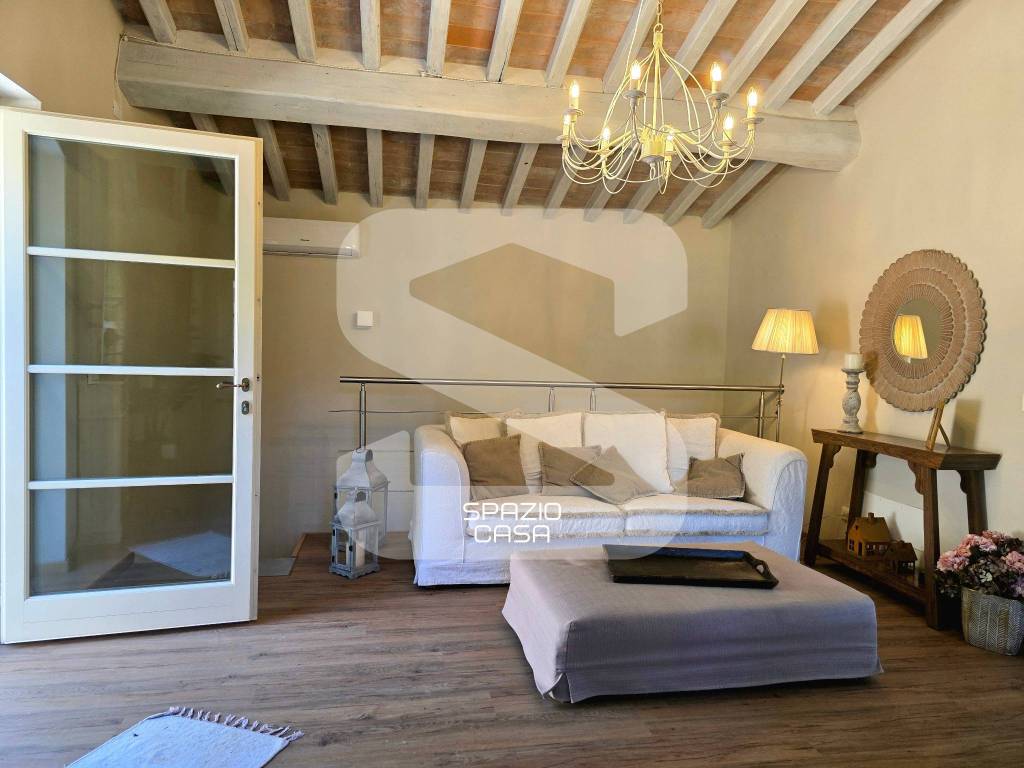 appartamento in vendita a Camaiore