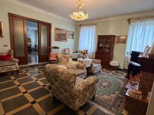 appartamento in vendita a Camaiore in zona Pieve di Camaiore