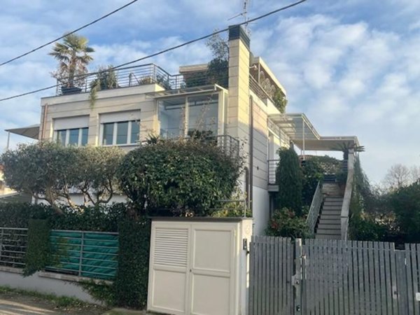 appartamento in vendita a Camaiore