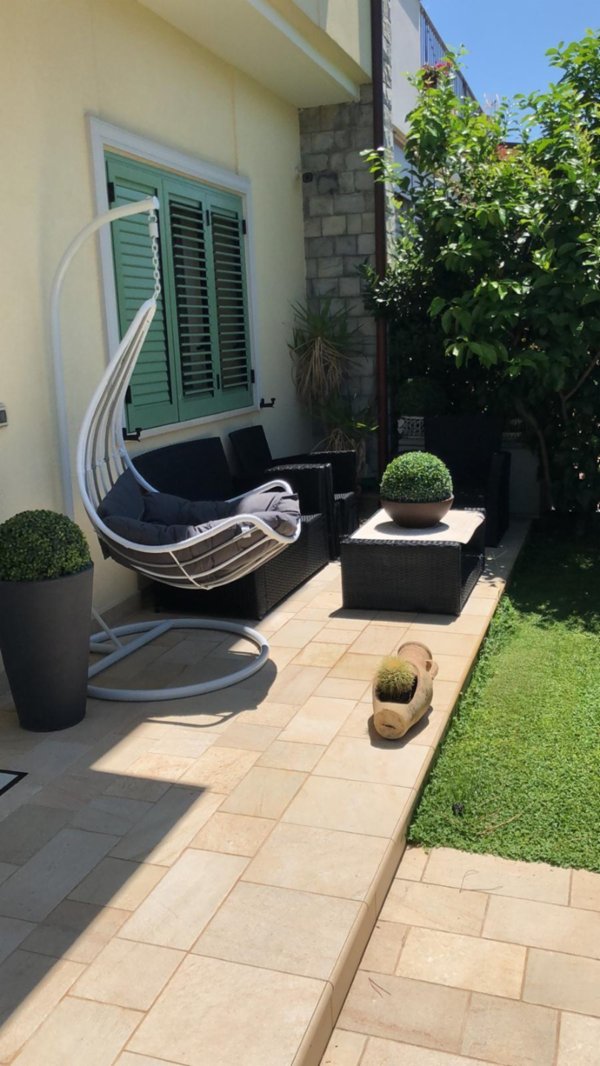 casa indipendente in vendita a Camaiore