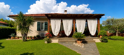 casa indipendente in vendita a Camaiore in zona Secco