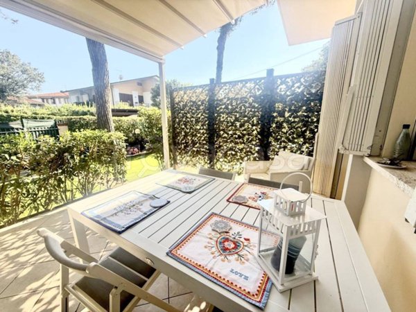 appartamento in vendita a Camaiore in zona Lido di Camaiore