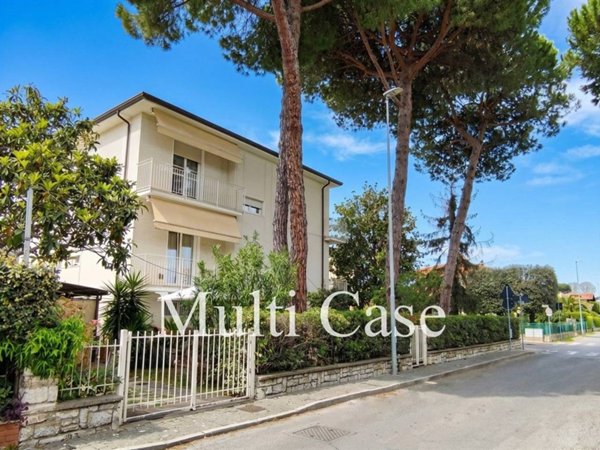 appartamento in vendita a Camaiore in zona Secco