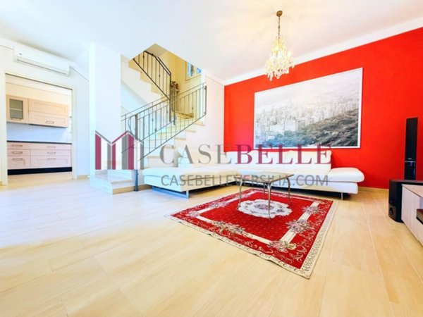 casa indipendente in vendita a Camaiore in zona Lido di Camaiore