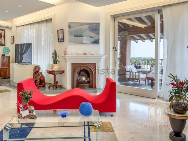 casa indipendente in vendita a Camaiore