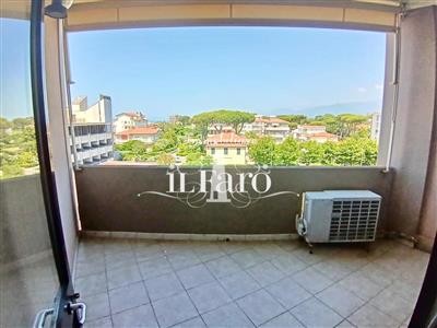 appartamento in vendita a Camaiore in zona Secco