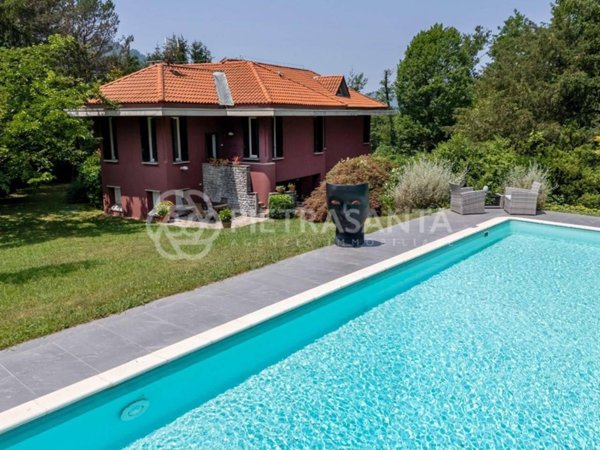 casa indipendente in vendita a Camaiore in zona Pieve di Camaiore