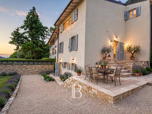 casa indipendente in vendita a Camaiore in zona Lombrici