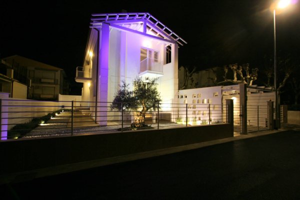 casa indipendente in vendita a Camaiore in zona Secco