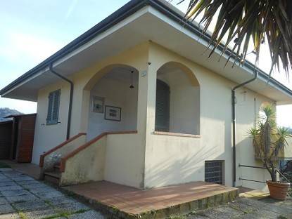 casa indipendente in vendita a Camaiore in zona Pieve di Camaiore