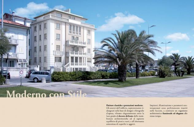 appartamento in vendita a Camaiore in zona Lido di Camaiore