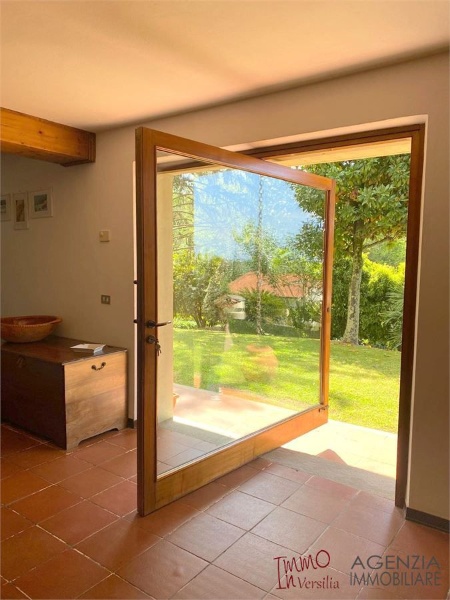 casa indipendente in vendita a Camaiore