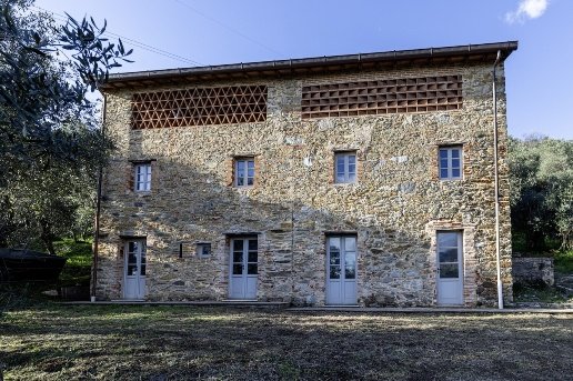 casa indipendente in vendita a Camaiore