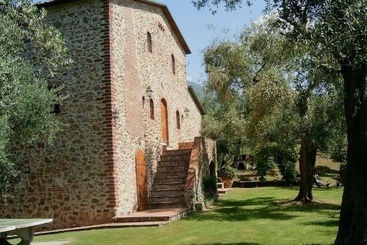 casa indipendente in vendita a Camaiore